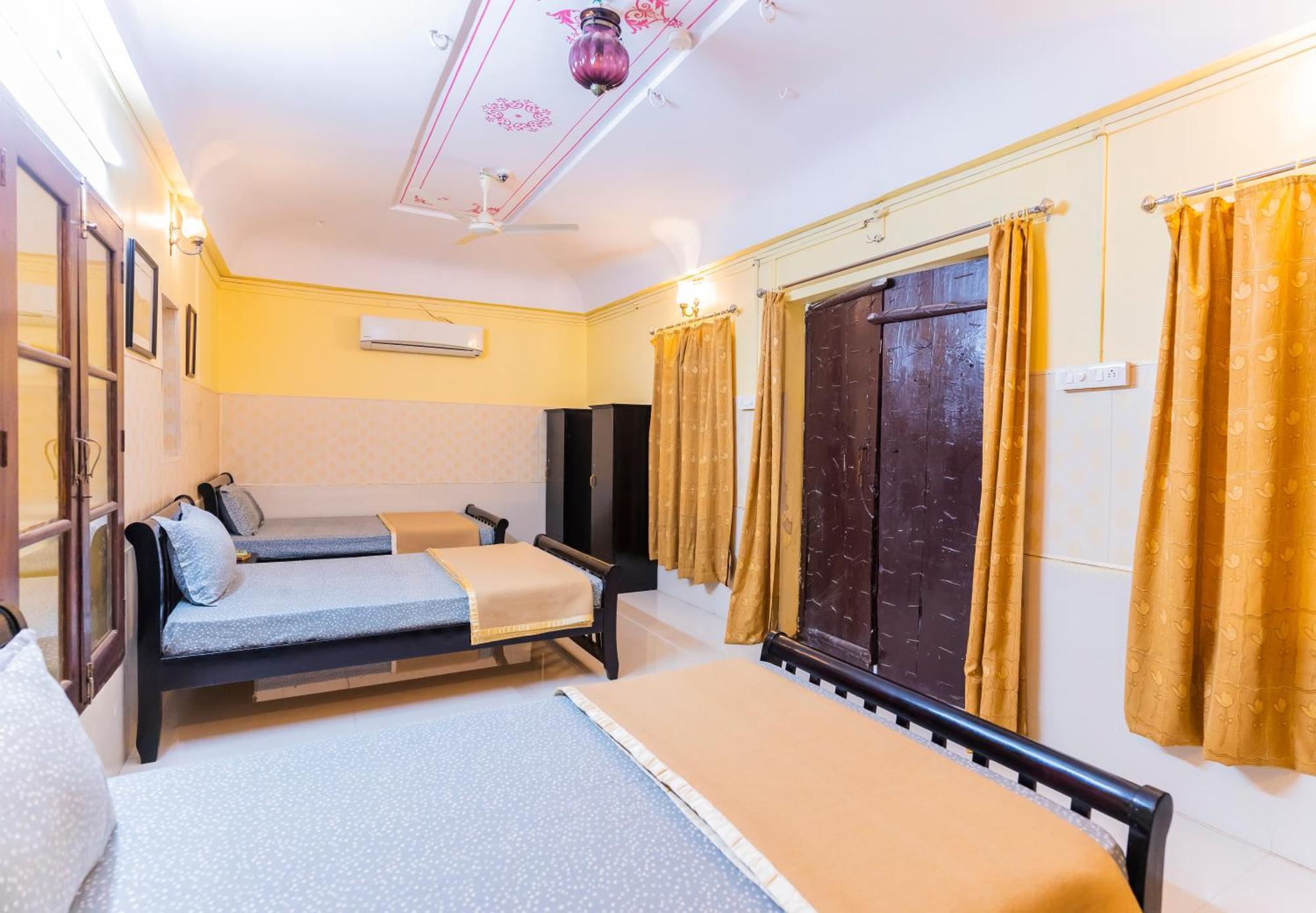 Kalyan Villa Homestay Udaipur Exteriör bild