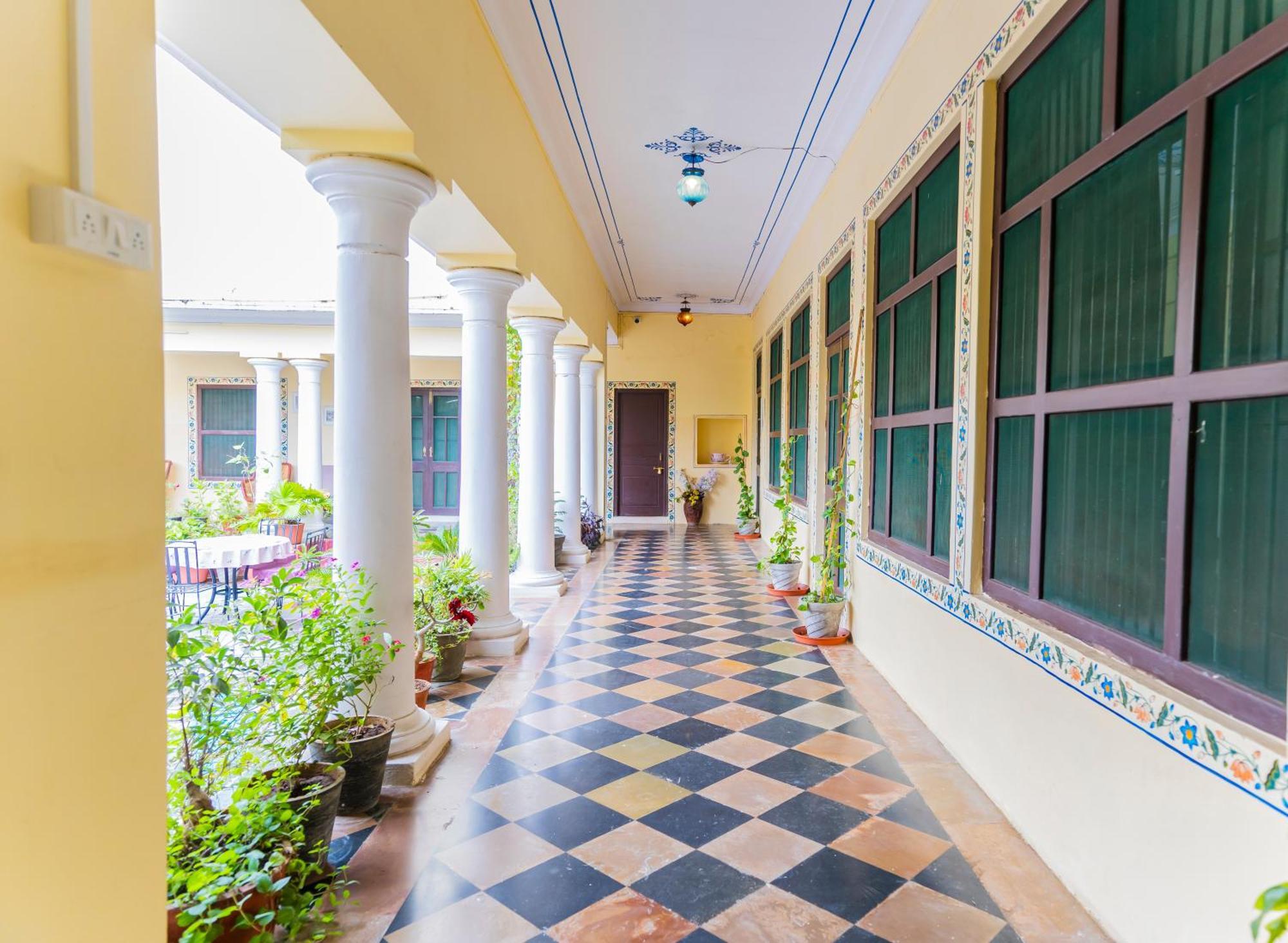 Kalyan Villa Homestay Udaipur Exteriör bild