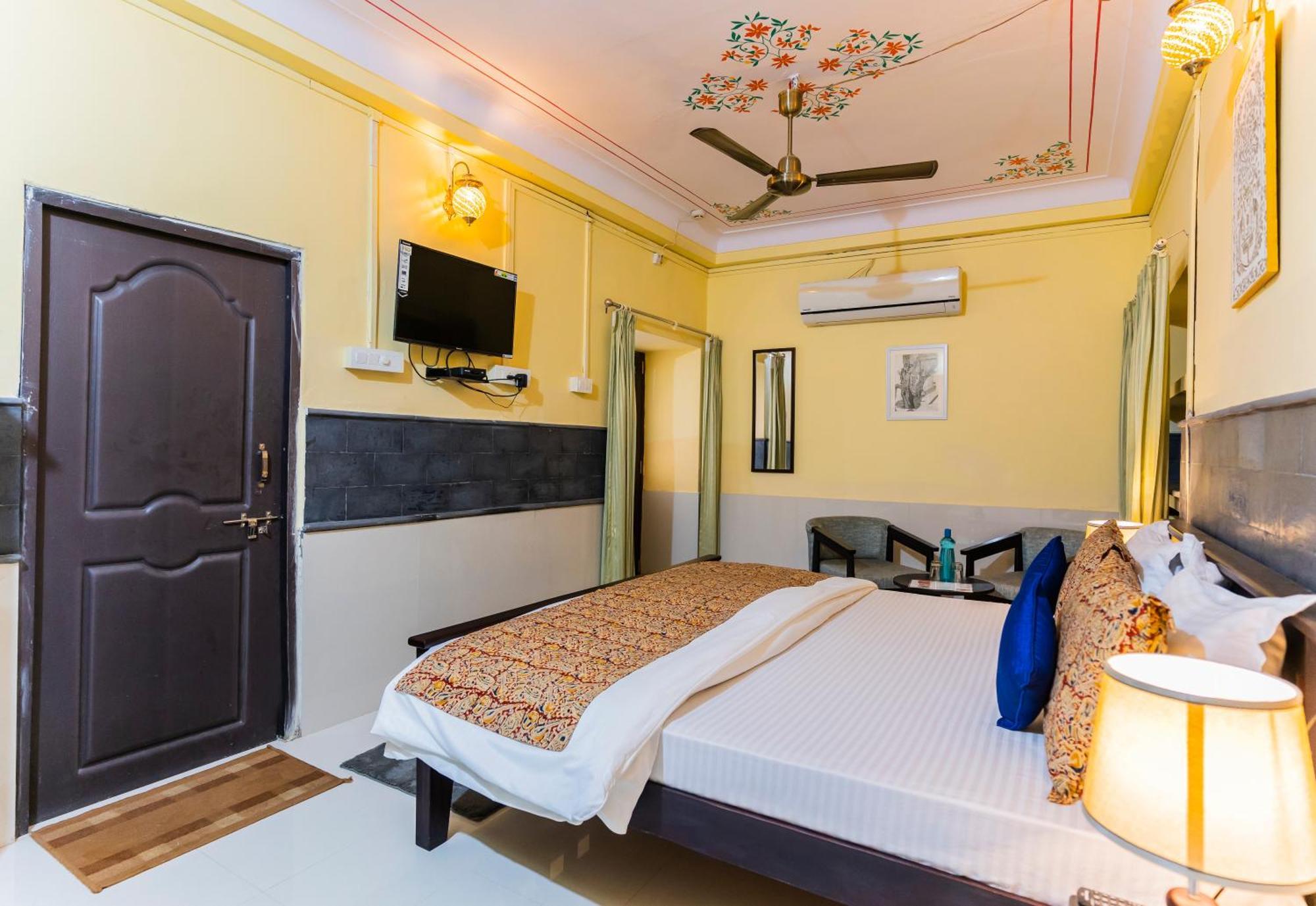 Kalyan Villa Homestay Udaipur Exteriör bild